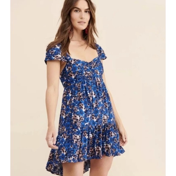 Free People Dresses & Skirts - Free People Pattern Play linen blend mini dress in a blue floral print